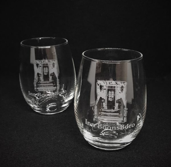 Inn Door Wineglass (Stemless)