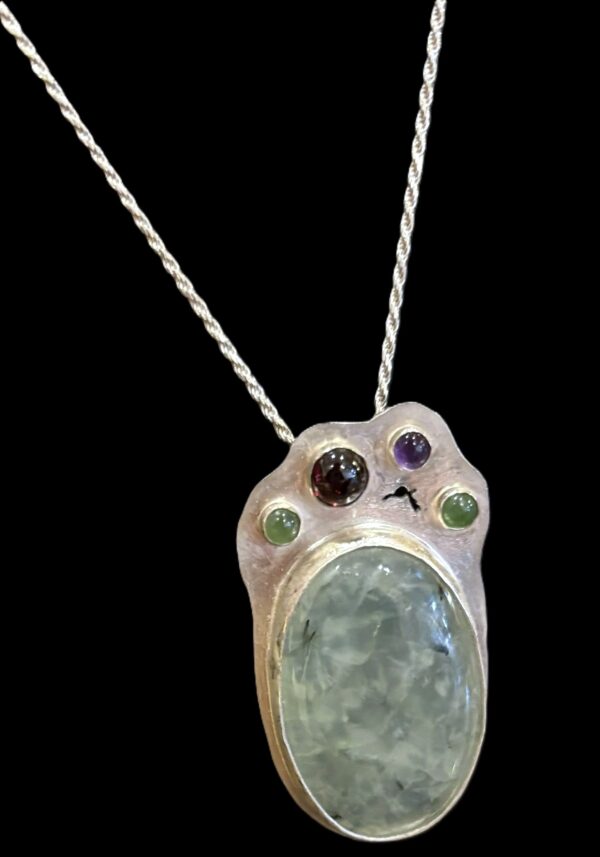 Prehnite Necklace - Noralie Katsu