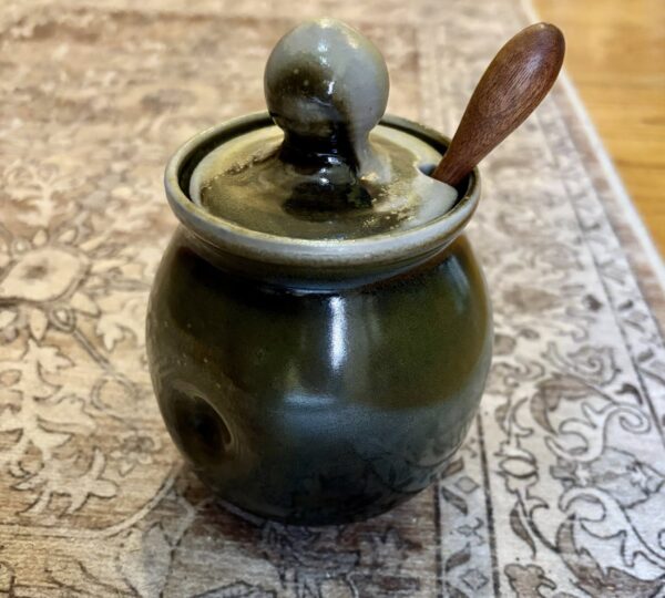 Honey Jar with Wood Honey-Dipper - Tameria Martinez