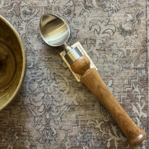 Ice Cream Scoop: White Oak - Neil Super