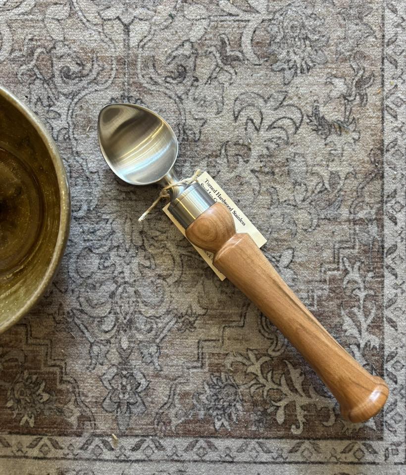 Ice Cream Scoop: Hard Maple - Neil Super